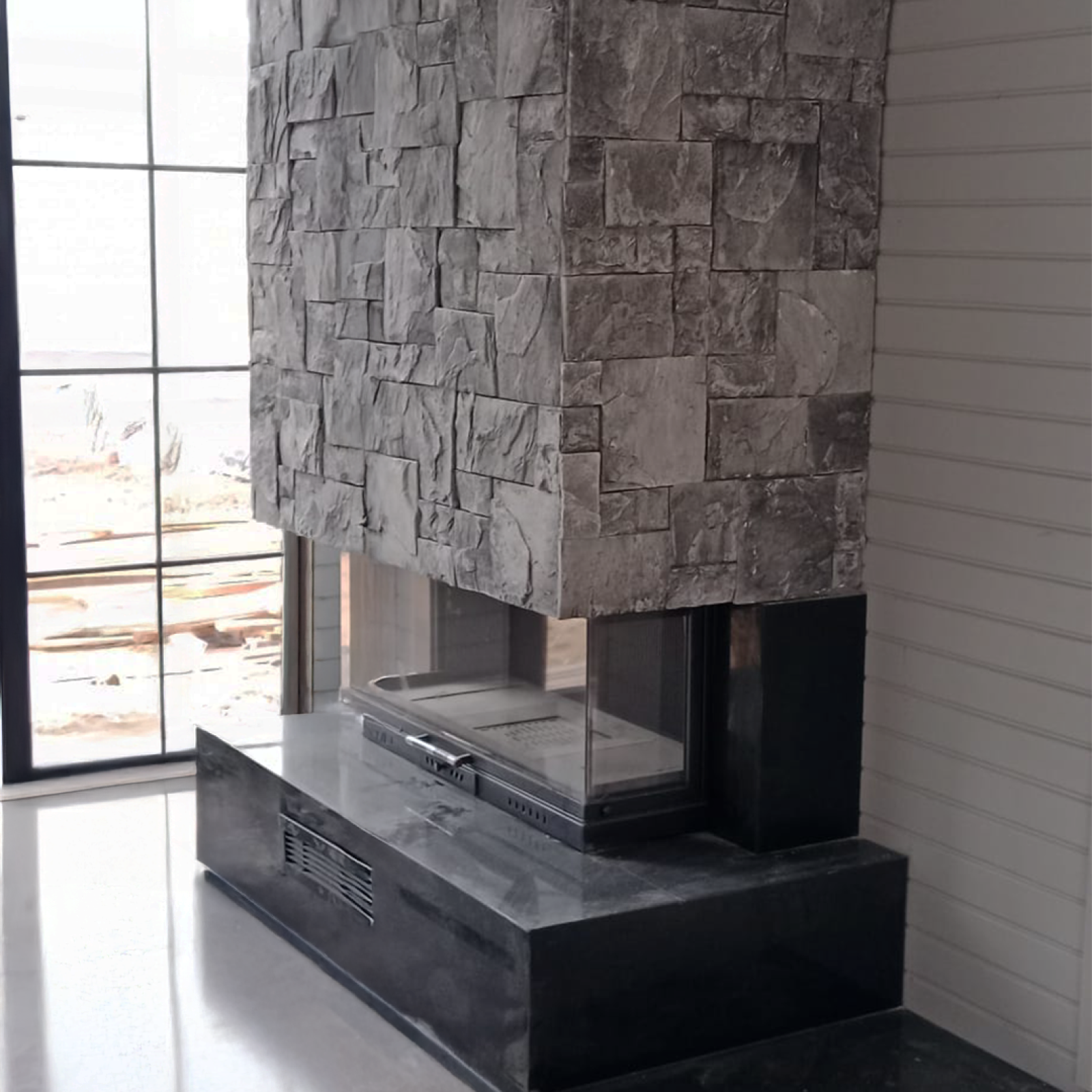 Nero Zimbawe Granit  Şömine Kaplama 